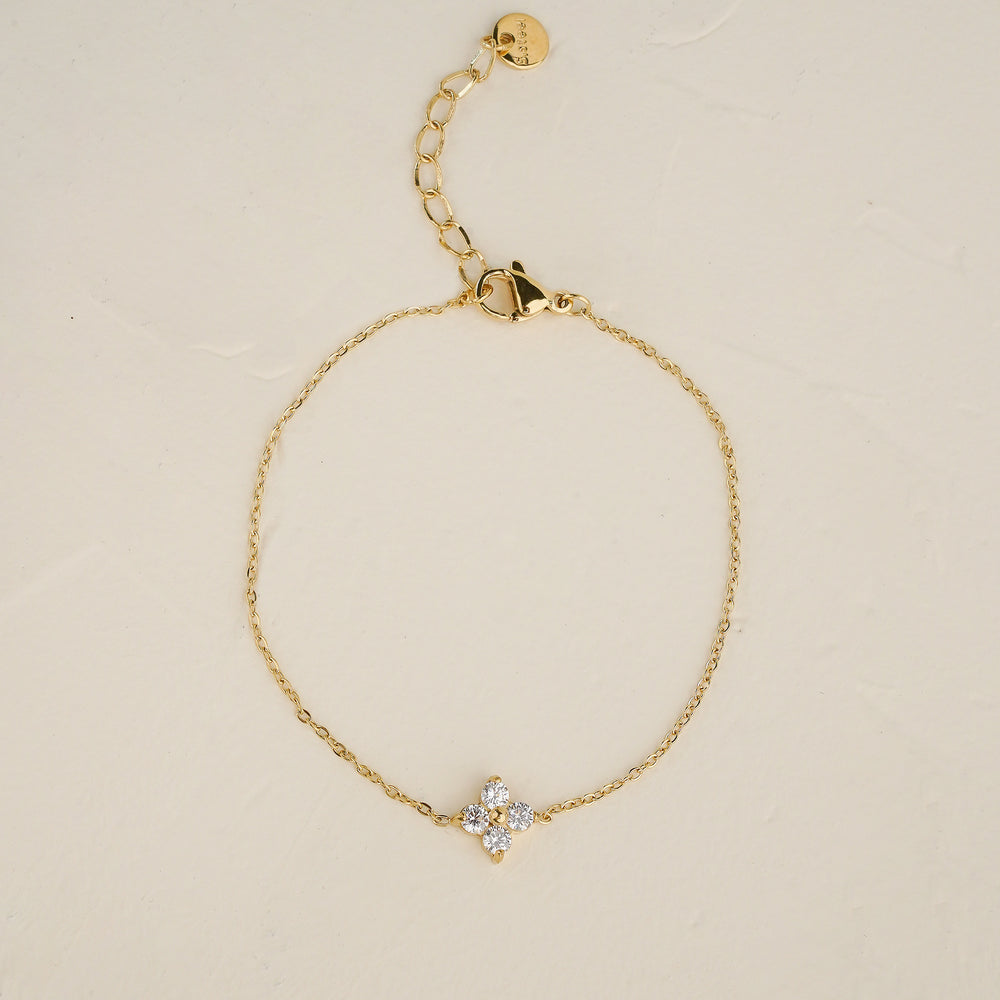 Clove White CZ Bracelet - Gold