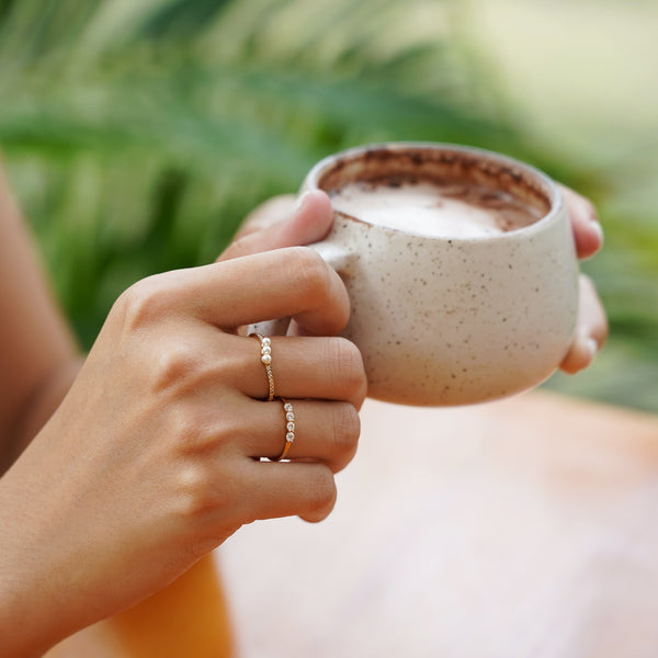 Orla Ring with Triple Pearls - Gold