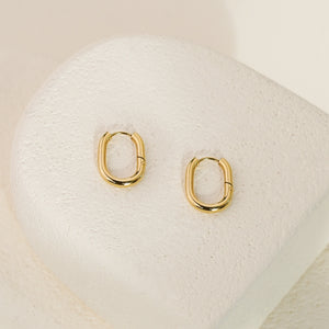 Kira Medium Cushion Shaped Hoops - Gold