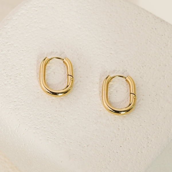 Kira Medium Cushion Shaped Hoops - Gold