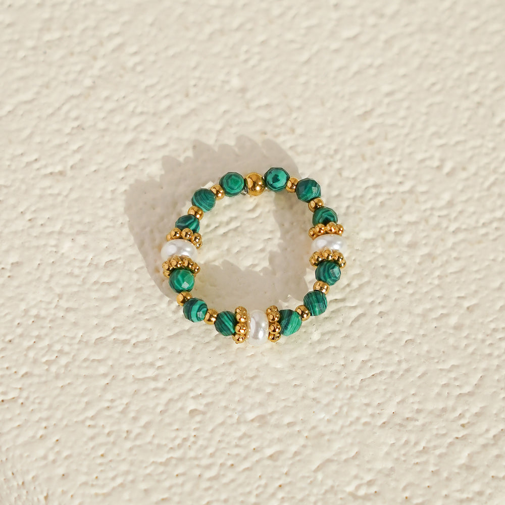 Malachite & Shell Pearls Elastic Ring