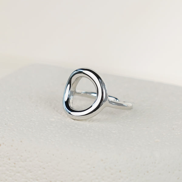 Hollow Round Ring - Silver