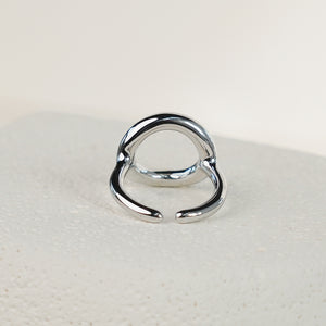 Hollow Round Ring - Silver