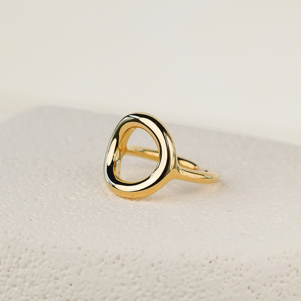 Hollow Round Ring - Gold