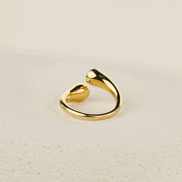Eluna White CZ Ring