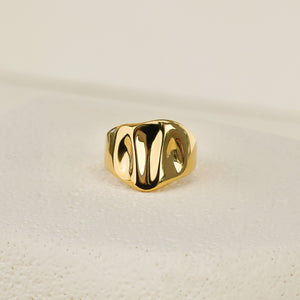 Orra Form Ring - Gold