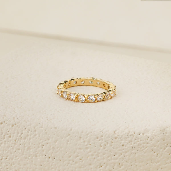 Luna Eternity White CZ Ring - Gold