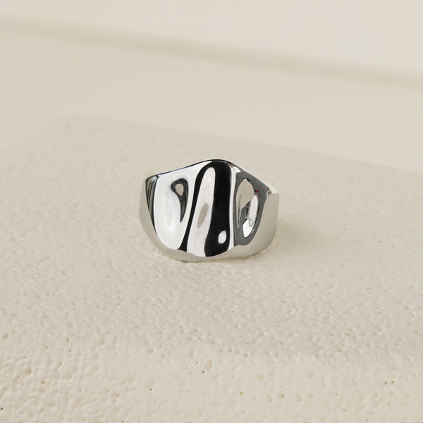 Orra Form Ring - Silver