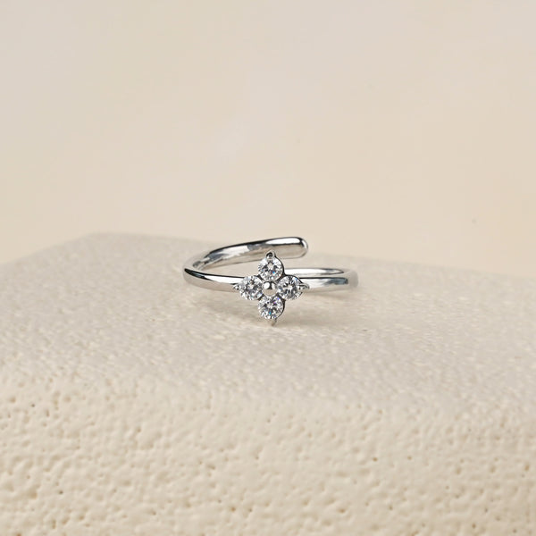Clove White CZ Ring - Silver