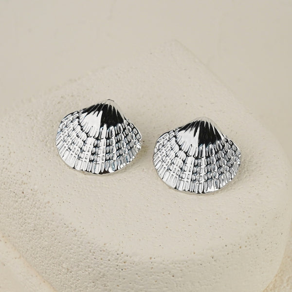 Scallop Shape Earring - Silver